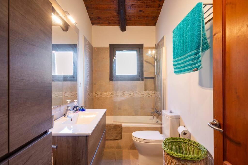 Вилла Casa Con Piscina Cerca De Жирона Экстерьер фото